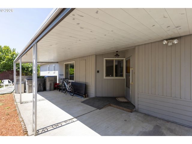 11387 Sw ROYAL VILLA Dr, Portland, OR 97224