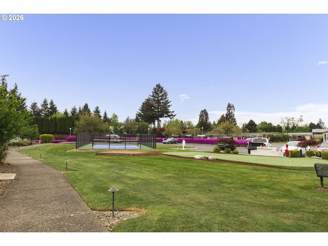 11387 Sw ROYAL VILLA Dr, Portland, OR 97224