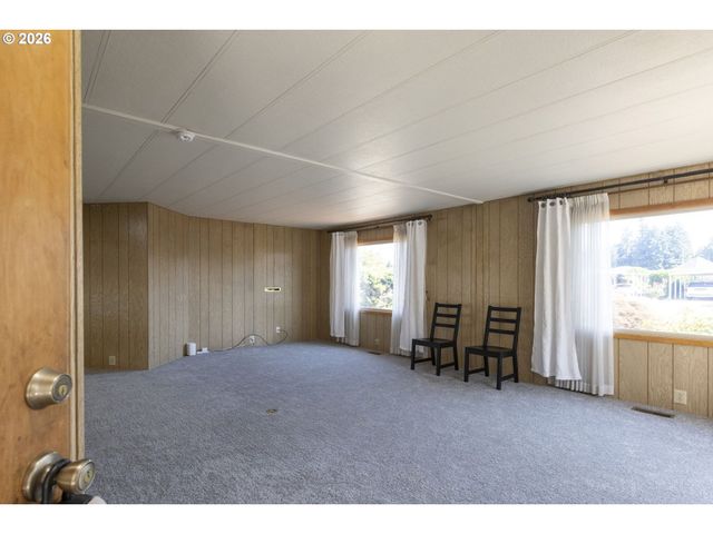 11387 Sw ROYAL VILLA Dr, Portland, OR 97224