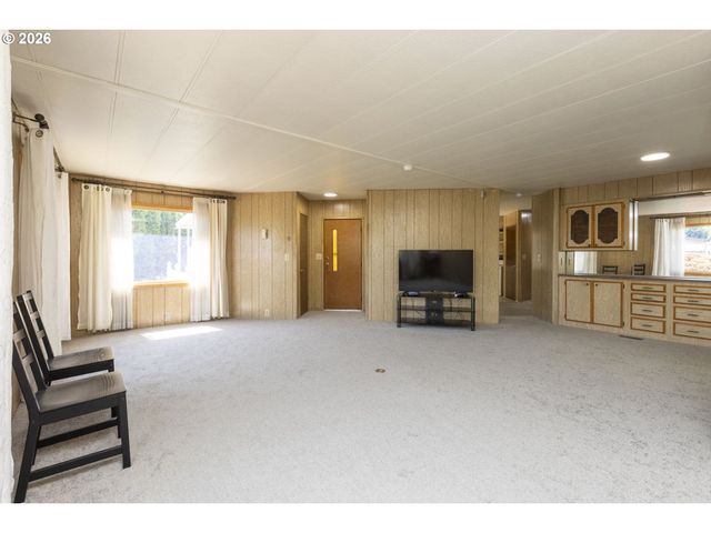 11387 Sw ROYAL VILLA Dr, Portland, OR 97224