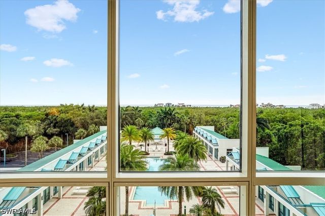 7515 Pelican Bay BLVD 5C, Naples, FL 34108
