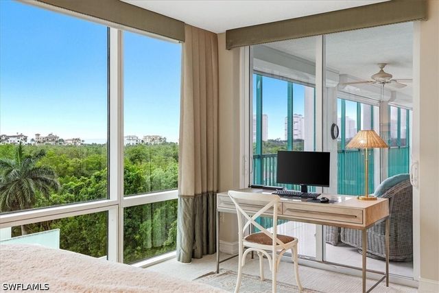 7515 Pelican Bay BLVD 5C, Naples, FL 34108