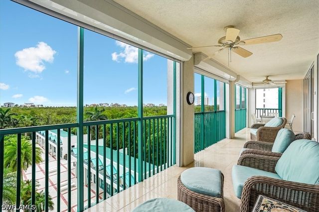 7515 Pelican Bay BLVD 5C, Naples, FL 34108