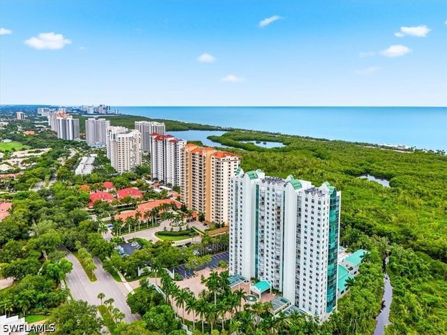 7515 Pelican Bay BLVD 5C, Naples, FL 34108