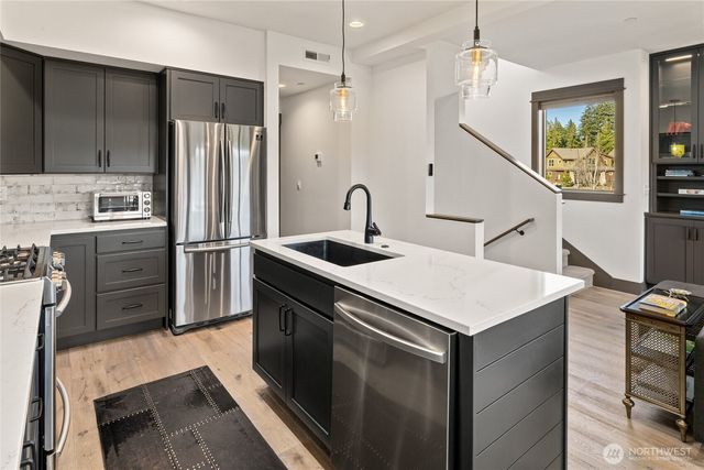 10 Wildflower Loop, Cle Elum, WA 98922