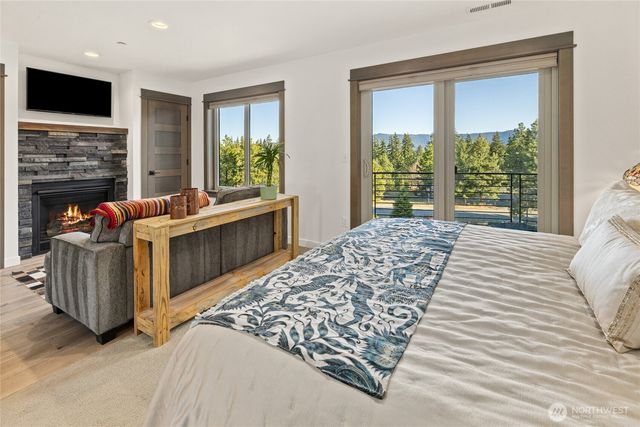 10 Wildflower Loop, Cle Elum, WA 98922