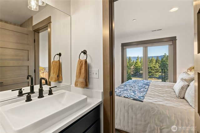 10 Wildflower Loop, Cle Elum, WA 98922