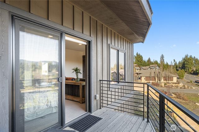 10 Wildflower Loop, Cle Elum, WA 98922