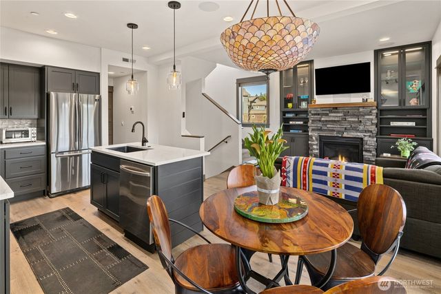 10 Wildflower Loop, Cle Elum, WA 98922