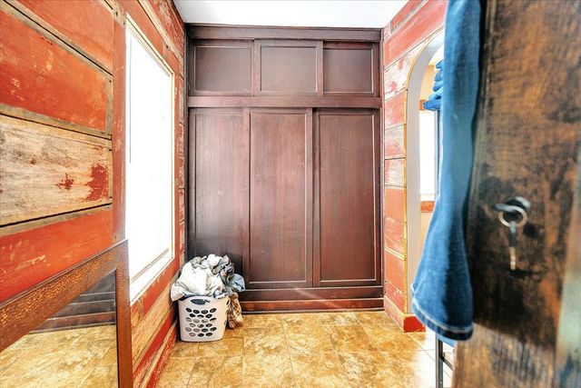 21626 Oak Grove Road, Harvard, IL 60033