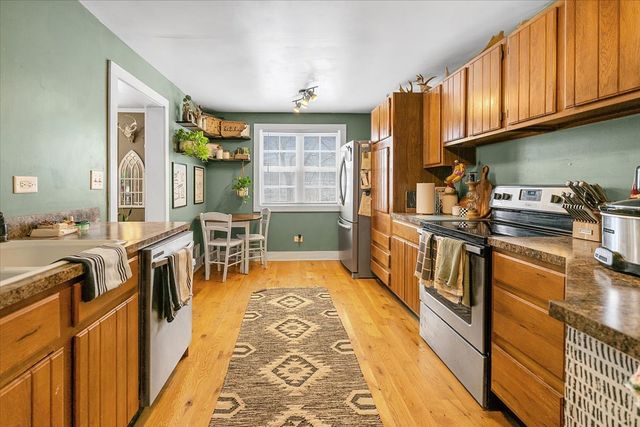 21626 Oak Grove Road, Harvard, IL 60033