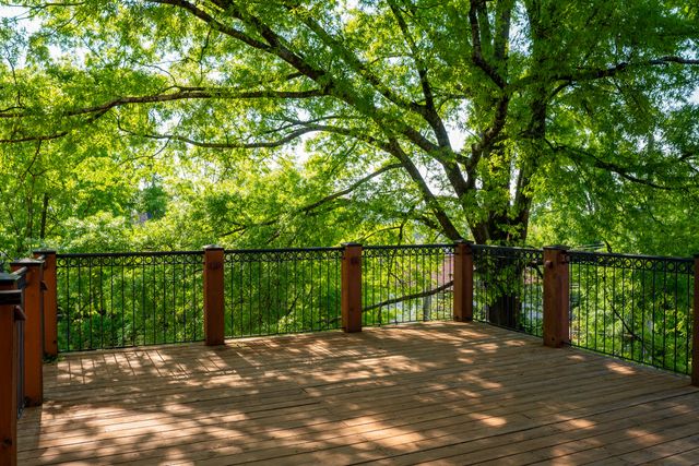 900 Vine Street 8, Chattanooga, TN 37403