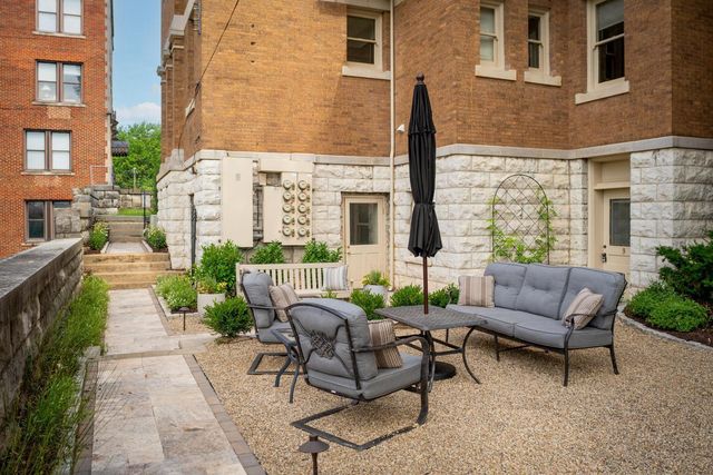 900 Vine Street 8, Chattanooga, TN 37403
