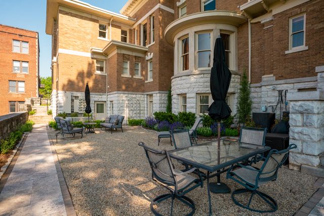 900 Vine Street 8, Chattanooga, TN 37403