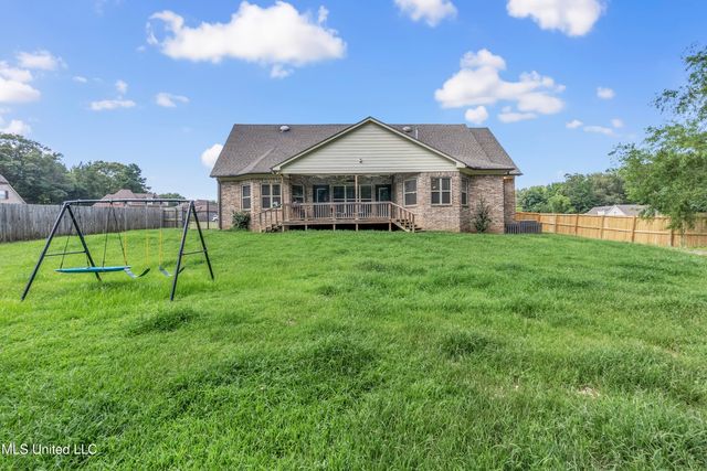 1655 Rutherford Cove, Nesbit, MS 38651