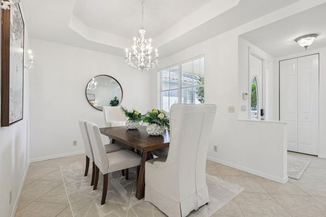 243 Isle Verde Way, Palm Beach Gardens, FL 33418