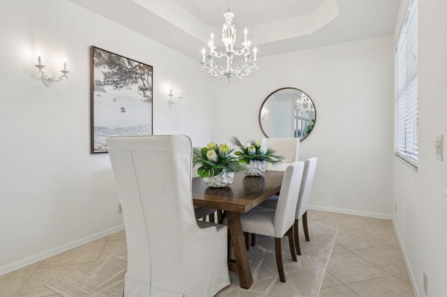 243 Isle Verde Way, Palm Beach Gardens, FL 33418