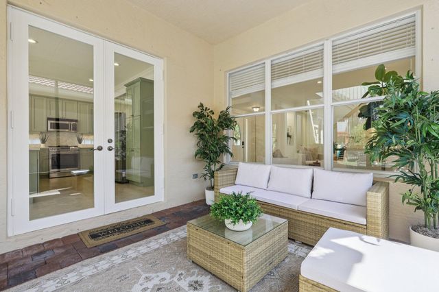 243 Isle Verde Way, Palm Beach Gardens, FL 33418