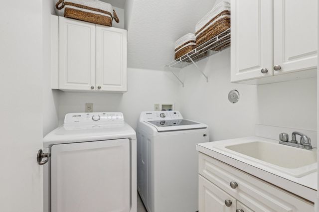 243 Isle Verde Way, Palm Beach Gardens, FL 33418