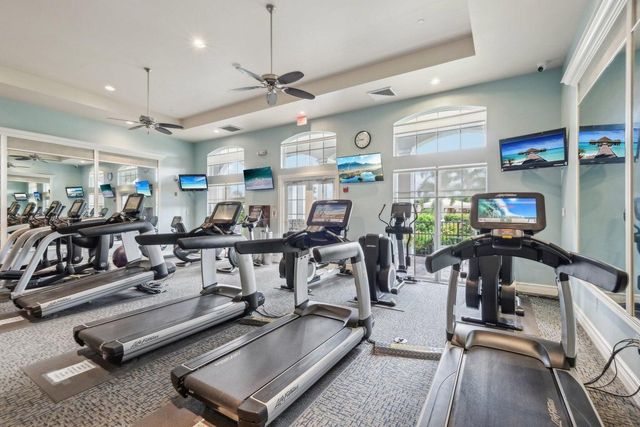 243 Isle Verde Way, Palm Beach Gardens, FL 33418