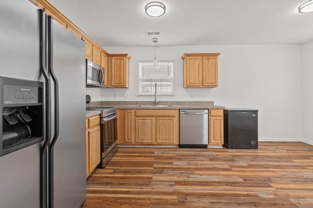 211 Bainsbury Lane, Summerville, SC 29483