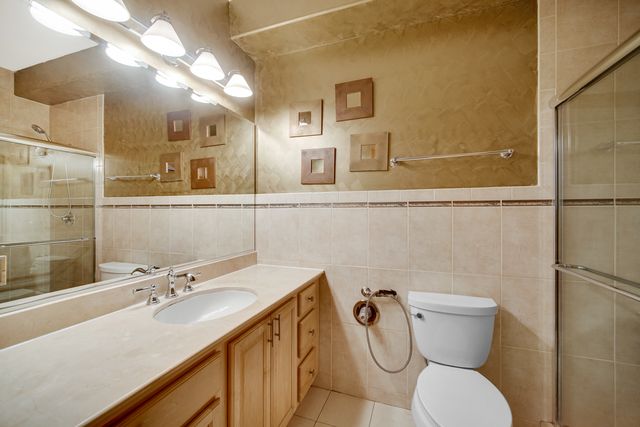 441 Delaware Circle, Bolingbrook, IL 60440