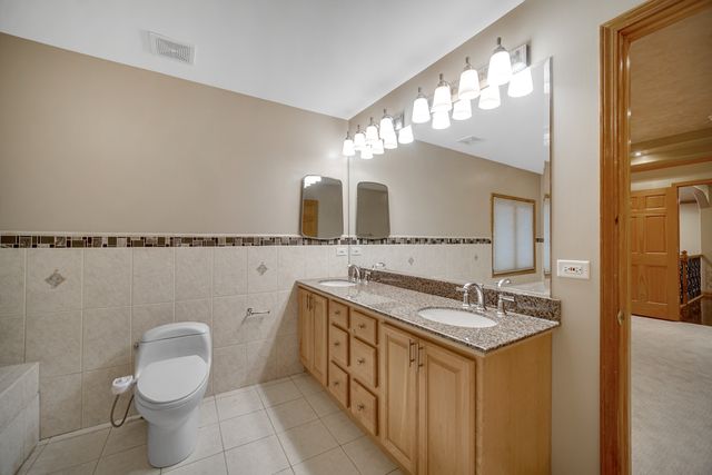 441 Delaware Circle, Bolingbrook, IL 60440