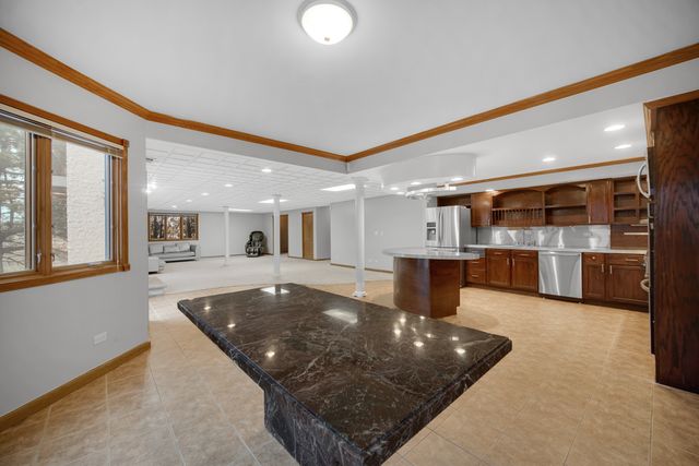 441 Delaware Circle, Bolingbrook, IL 60440