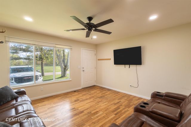 419 E Water Street, Vernon, MI 48476