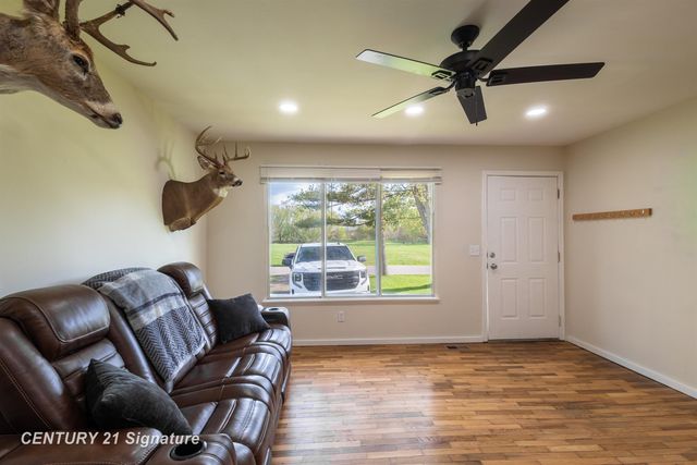 419 E Water Street, Vernon, MI 48476