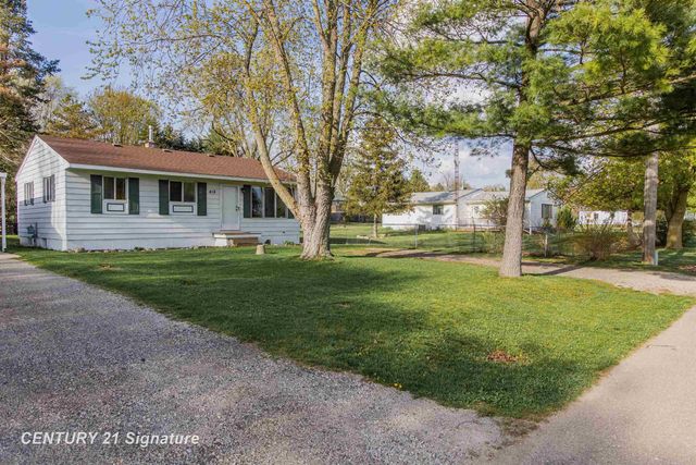 419 E Water Street, Vernon, MI 48476