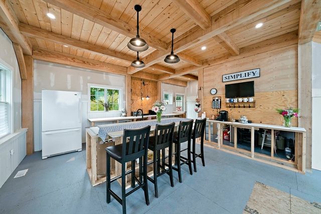 4 Holly Rd, Marshfield, MA 02050
