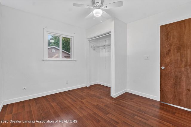 15157 Pinehurst Drive, Lansing, MI 48906