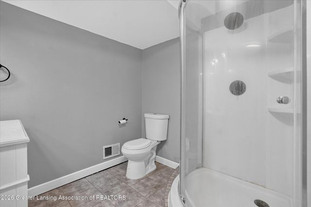 15157 Pinehurst Drive, Lansing, MI 48906