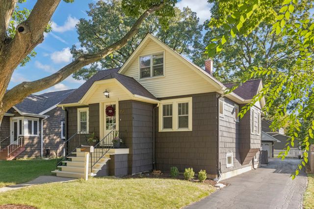 151 S Craig Place, Lombard, IL 60148