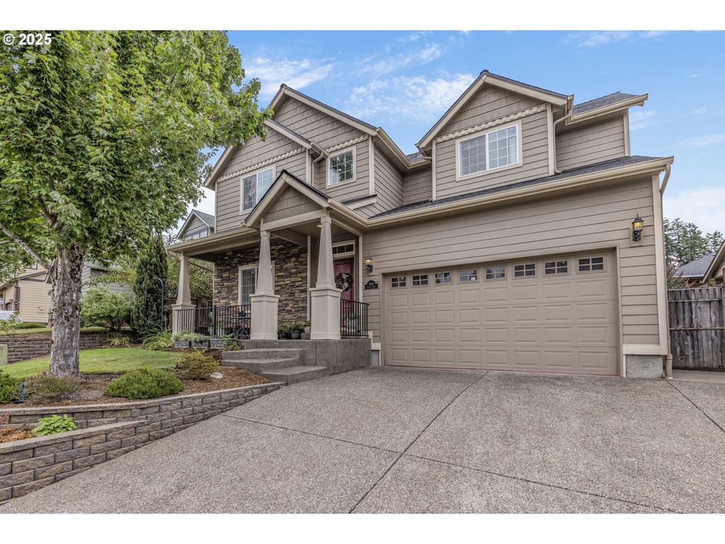 3369 FALCON Dr, Springfield, OR 97477