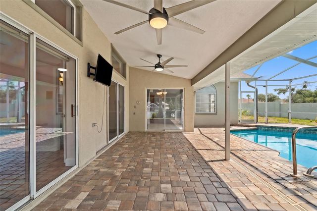 1174 MUSCOVY DRIVE, Spring Hill, FL 34608