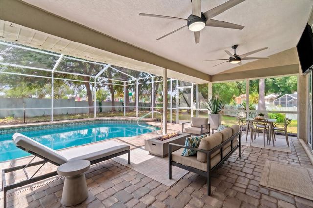 1174 MUSCOVY DRIVE, Spring Hill, FL 34608