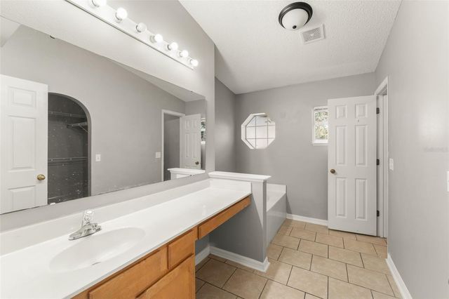 881 VANDERBILT DRIVE, Eustis, FL 32726