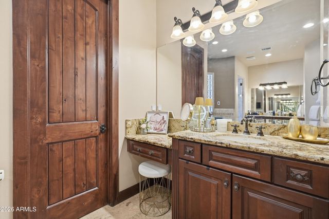 13044 E COCHISE Road, Scottsdale, AZ 85259
