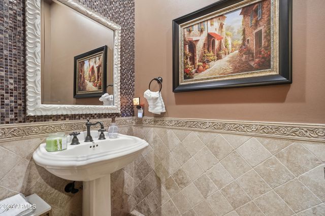 13044 E COCHISE Road, Scottsdale, AZ 85259