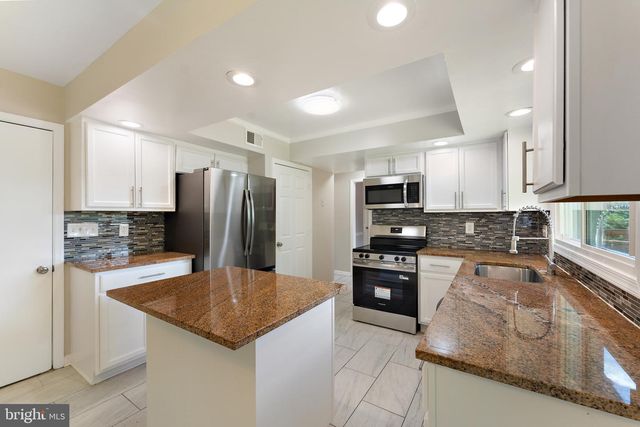 10608 TERRAPIN HILLS CT, Bowie, MD 20721