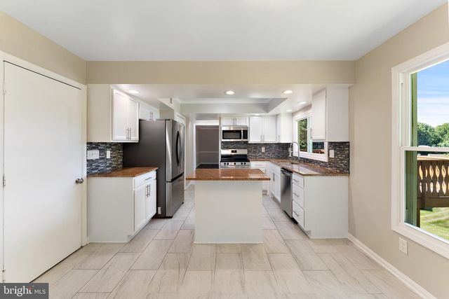 10608 TERRAPIN HILLS CT, Bowie, MD 20721