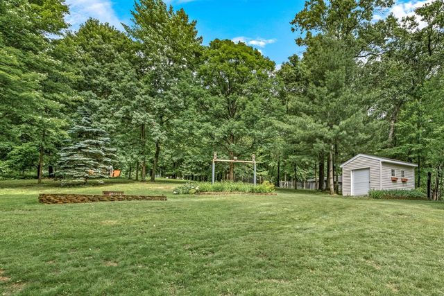 S8250 Todd Road, Eau Claire, WI 54701