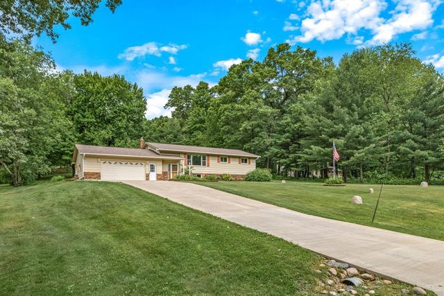 S8250 Todd Road, Eau Claire, WI 54701
