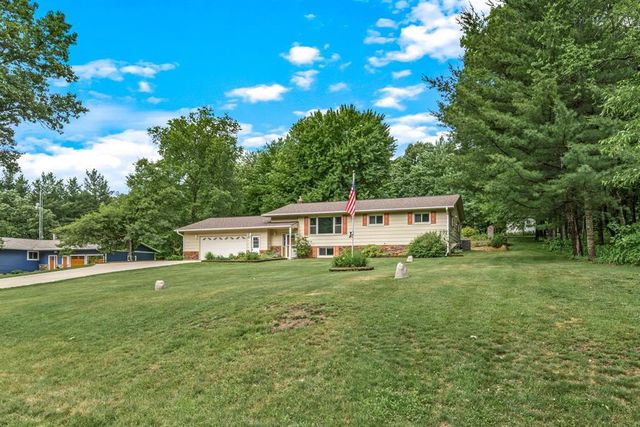 S8250 Todd Road, Eau Claire, WI 54701