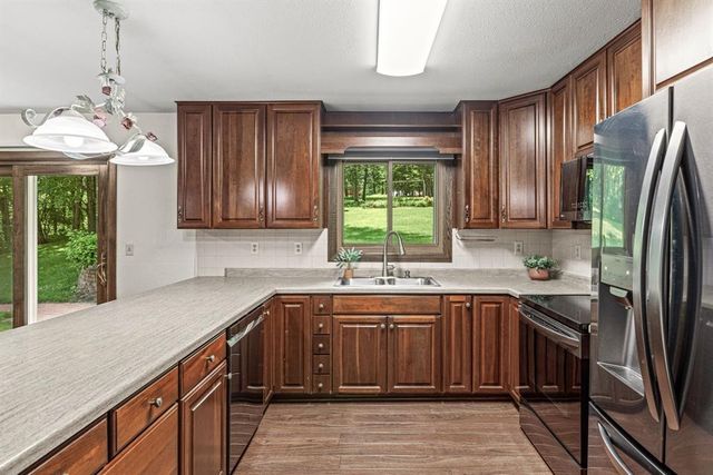 S8250 Todd Road, Eau Claire, WI 54701