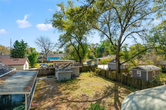 905 E HANNA AVENUE, Tampa, FL 33604