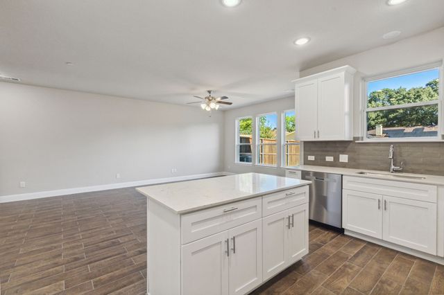 824 Heart Reef Road, Plano, TX 75075