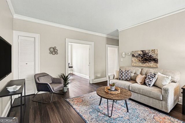 21 Peachtree Memorial Drive NW 8, Atlanta, GA 30309